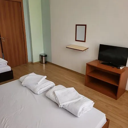 Provans Famili 3* Letnitsa