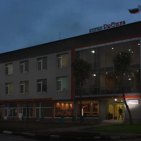 Отель Provans Famili